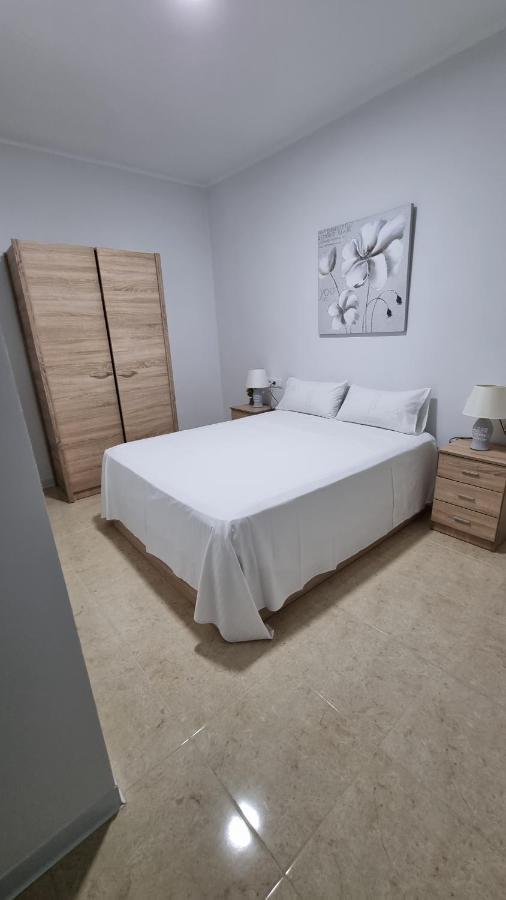 Apartamento Economico Y Centrico กัสเตญองเดลาปลานา ภายนอก รูปภาพ